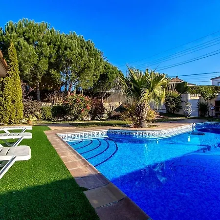 Catalunya Casas Unique Costa Brava Abode With Train Access To Bcn 빌라